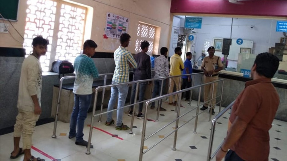 Agnipath protest: Issuance of platform tickets restricted in Chennai Agnipath protest: Issuance of platform tickets restricted in Chennai