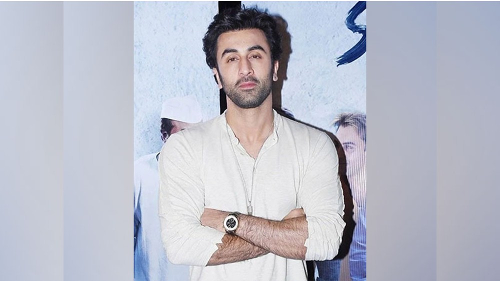 Ranbir reveals details about his double role in Shamshera