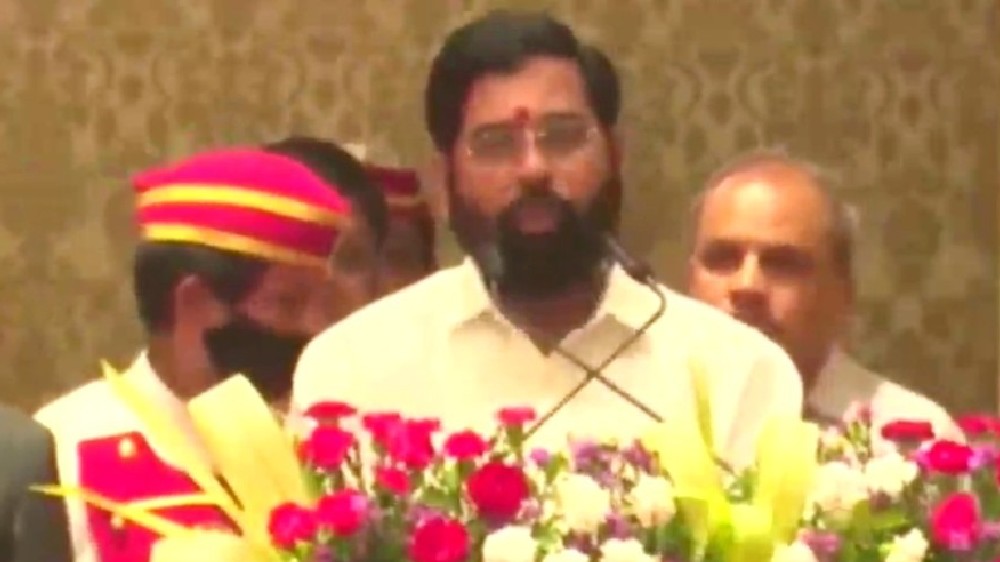 Eknath Shinde sworn in CM, Fadnavis takes oath as Dy CM