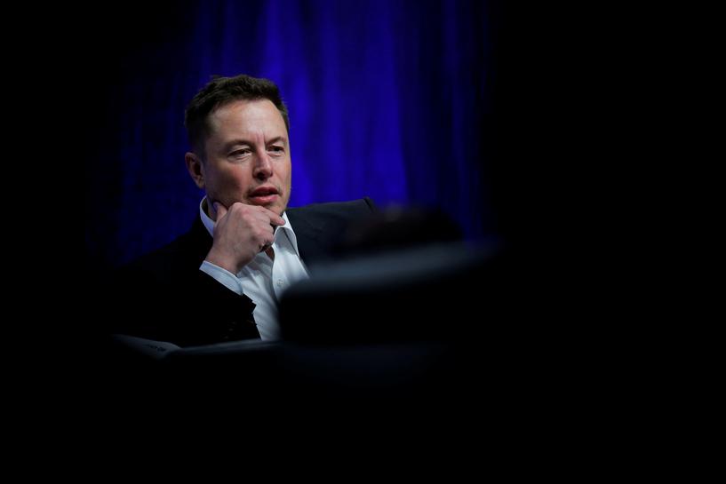 Musk warns of dropping Twitter deal if data not provided