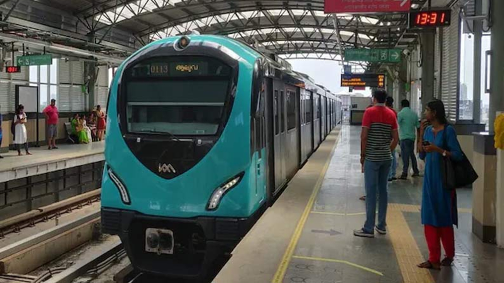 Kochi Metro Mega Fest: KMRL offers ride at Rs 5 today