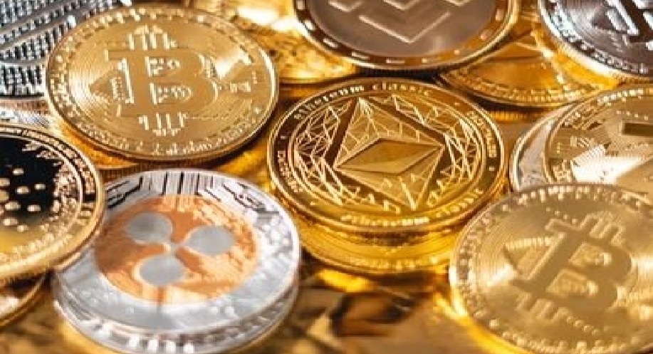 Stablecoins not stable, have ‘no role’ as money, warns top banker