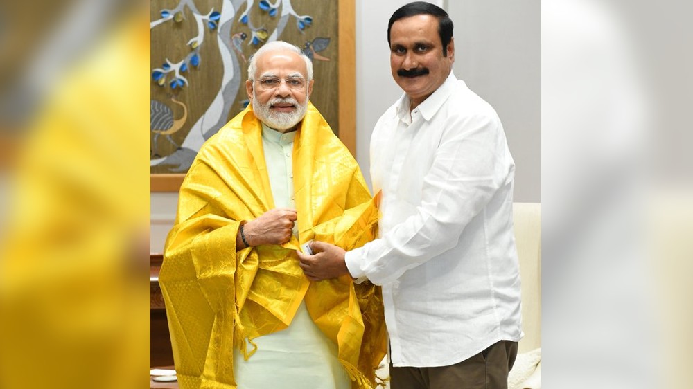 Anbumani meets Modi, keeps demands including NEET exemption