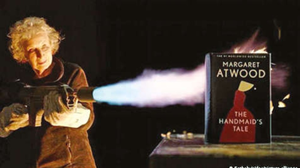 Margaret Atwood’s fireproof bestseller under the hammer Margaret Atwood’s fireproof bestseller under the hammer