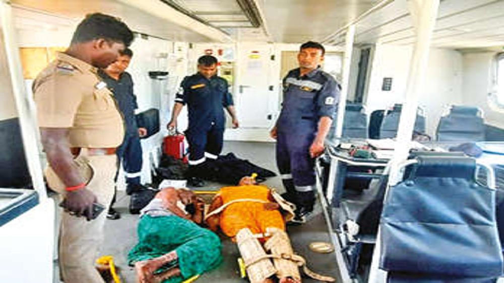 Elderly Lankan Tamil migrant couple arrives in TN seeking refuge