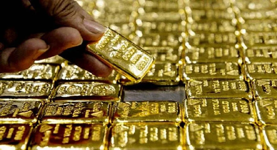 Tiruchy AIU officials seize gold worth Rs 63.80 lakh