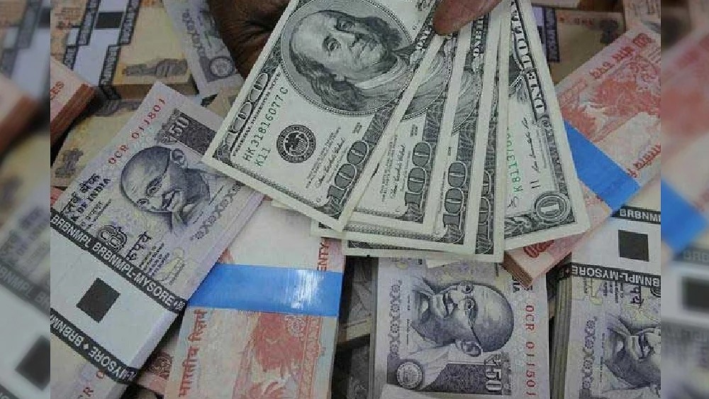 Strong US dollar drags rupee down to all-time low of 78.32