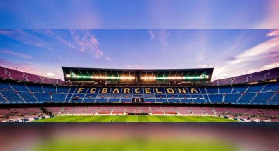 Barcelona consider legal action against AS Roma over transfer row