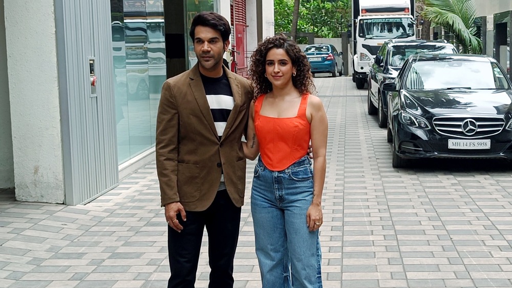 Rajkummar Rao & Sanya spotted at T-series office; check looks