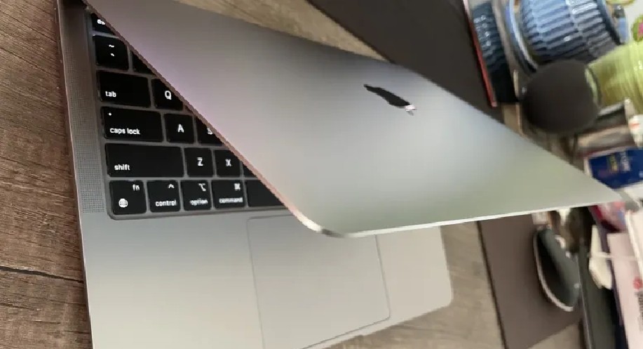 Entry-level MacBook Pro M2 has slower SSD speed than M1 model Entry-level MacBook Pro M2 has slower SSD speed than M1 model