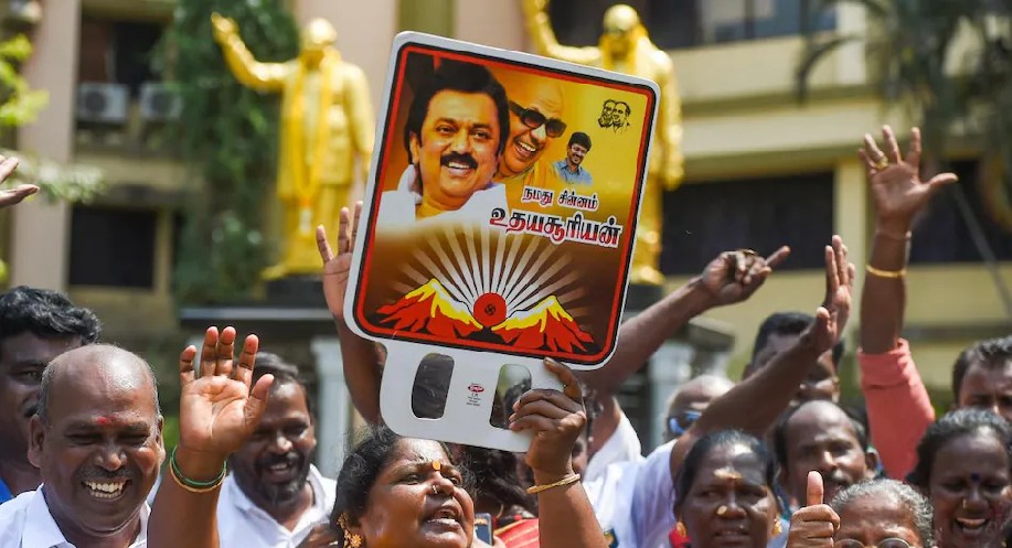 DMK slams Madurai Aadheenam, BJP hits back at ruling party