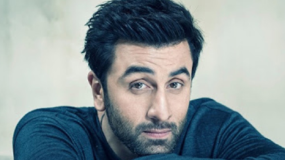 Ranbir Kapoor’s first-look poster of Shamshera leaked! Ranbir Kapoor’s first-look poster of Shamshera leaked!