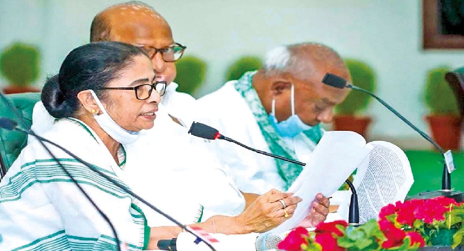 Prez poll: Consensus eludes Oppn, Rajnath pushes for common nominee