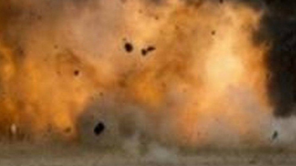 History sheeter injures after country bomb explodes near Mangadu