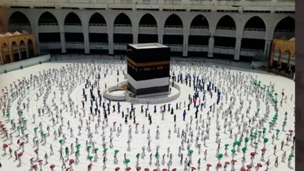 First batch of J-K Haj pilgrims returns First batch of J-K Haj pilgrims returns