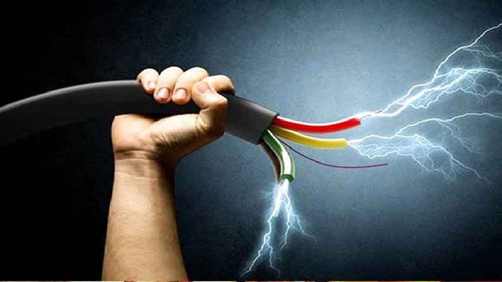 Former Home Guard personnel electrocuted in Ayyampettai