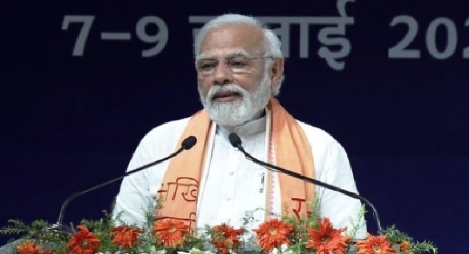 Connect education with modern ideas: Modi