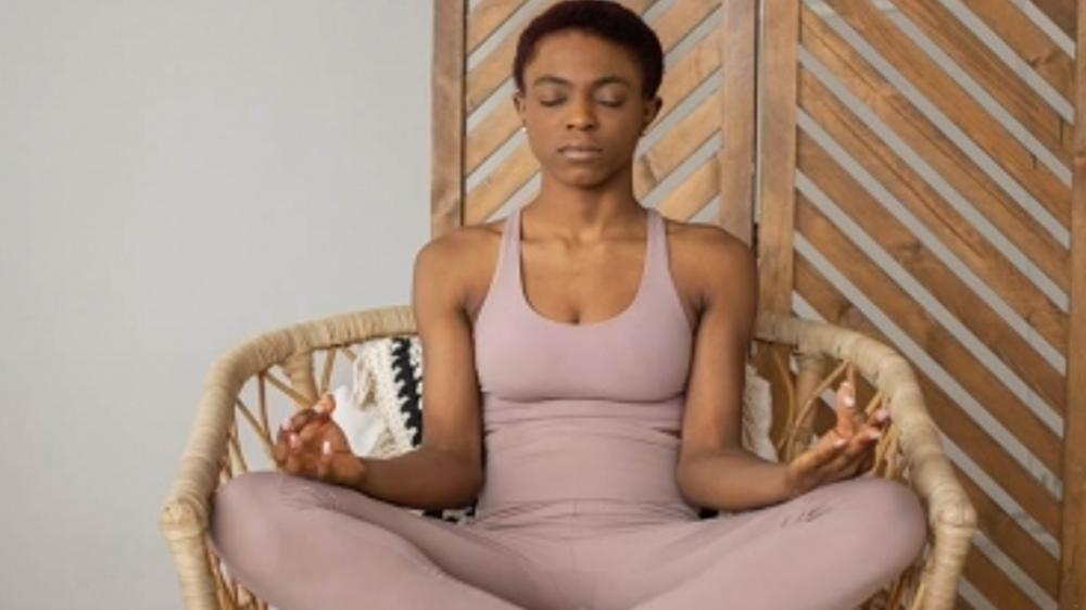 10 Yoga Asanas that can be easily done at your desk