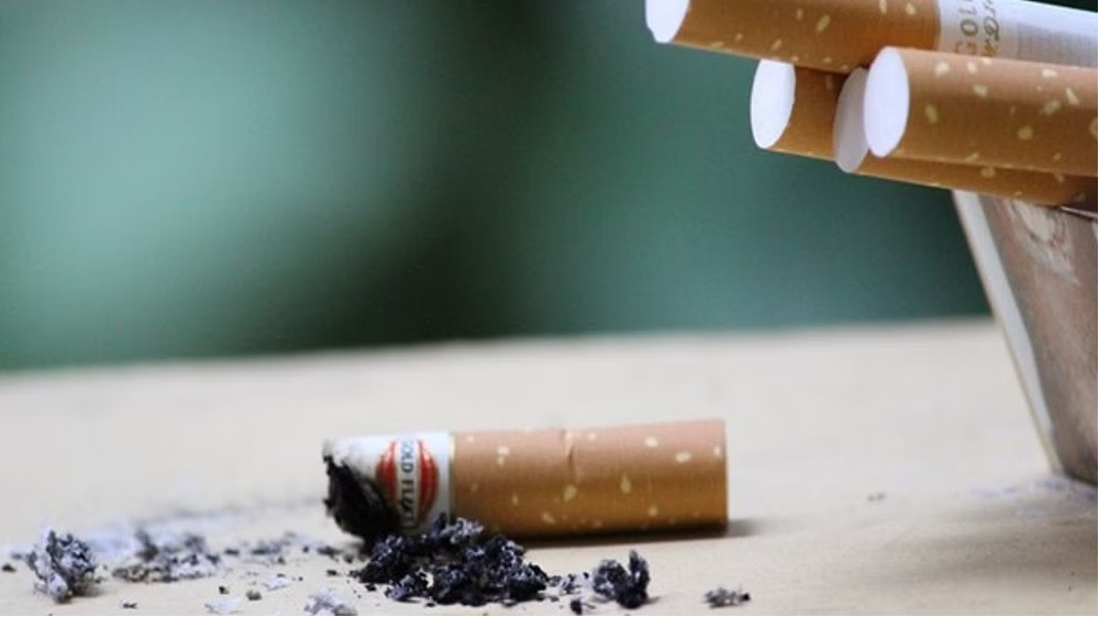 Smoking, vaping spiked severe Covid complications, death risk