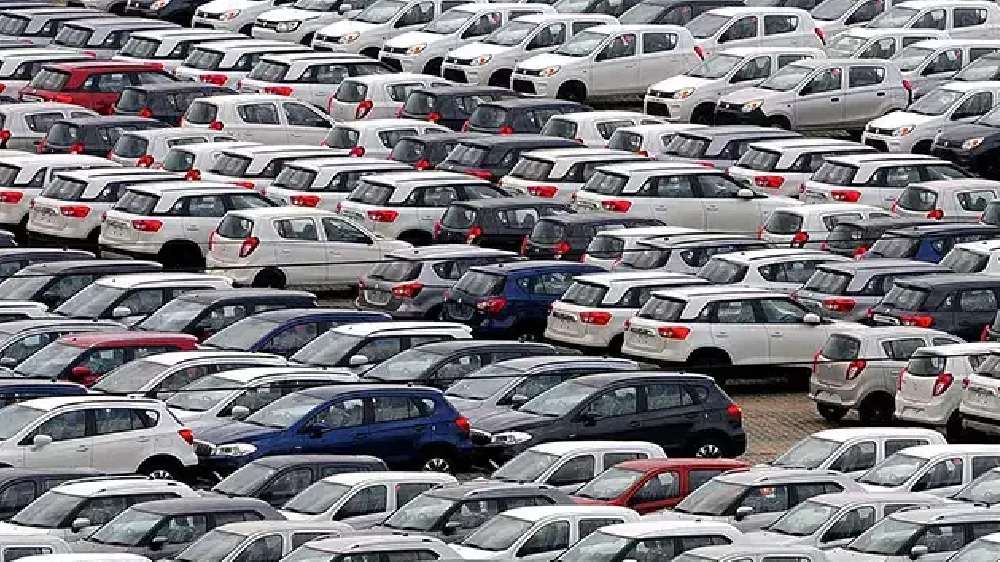 Passenger vehicle retail sales soared 40 pc last month: FADA