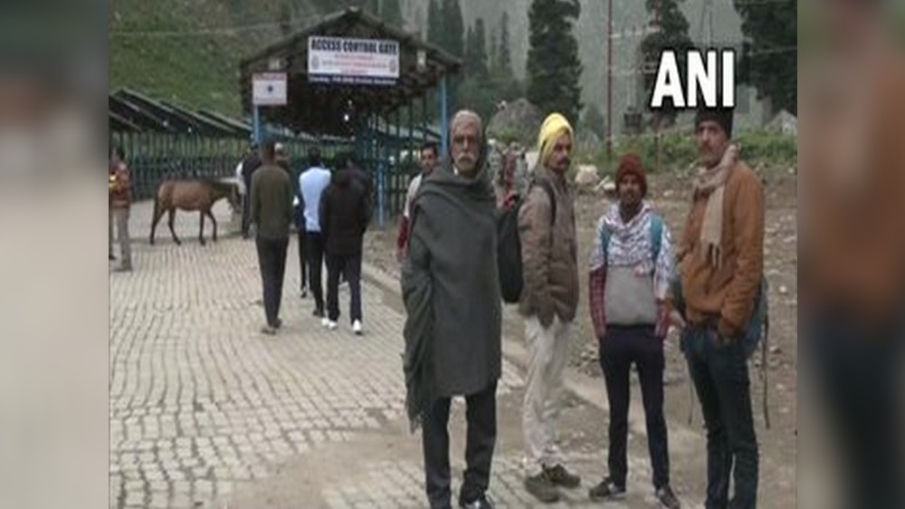 Amarnath cloudburst: Pilgrims wait for yatra to resume