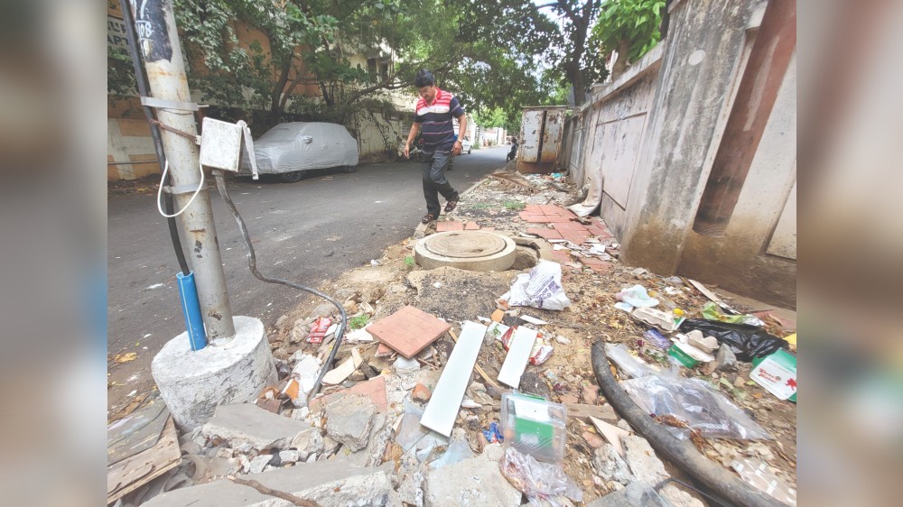 Choolaimedu residents urge authorities to clear SWD blocks