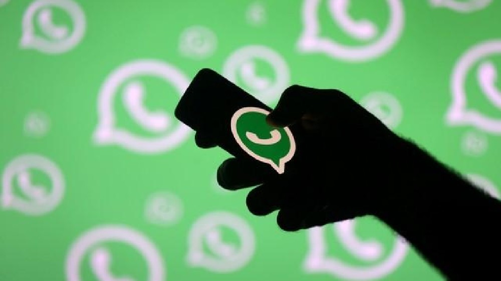 WhatsApp may soon let you post voice notes on status updates