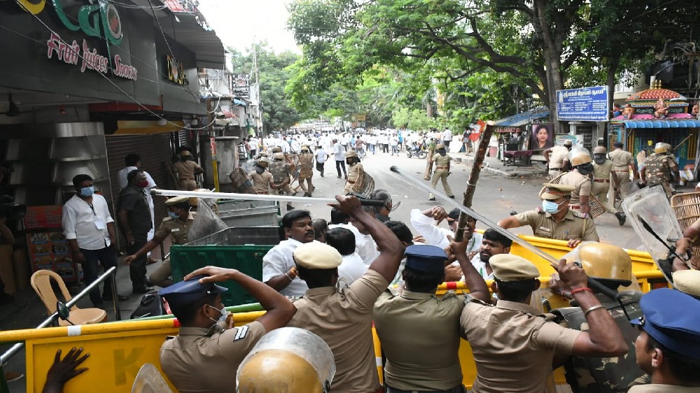 Summons to OPS, EPS supporters for violence outside AIADMK HQ