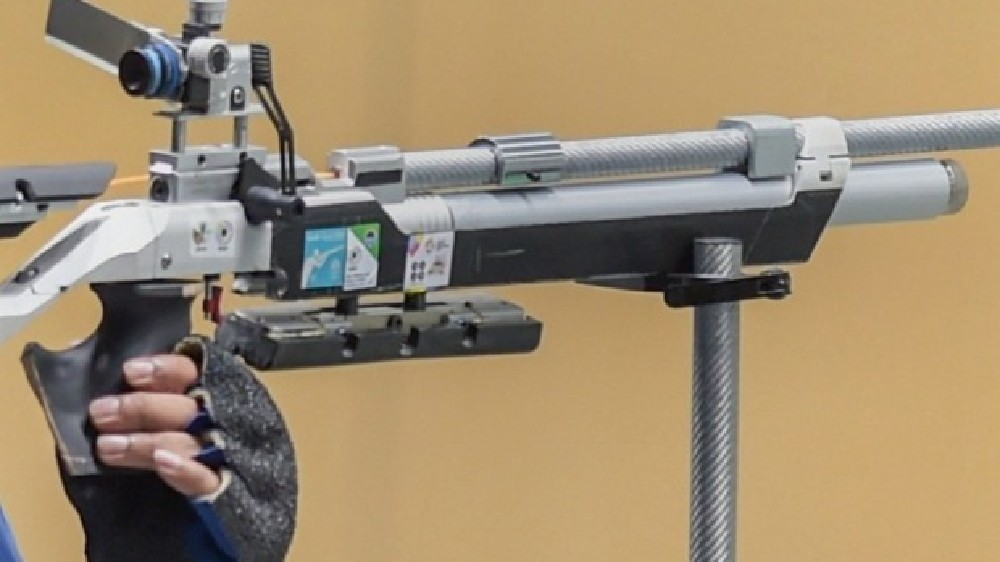 Arjun bags gold in 10m air-rifle