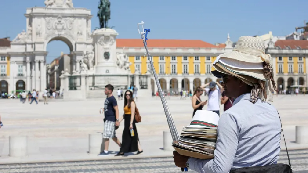 Dozens of flights canceled cause chaos at Lisbon airport