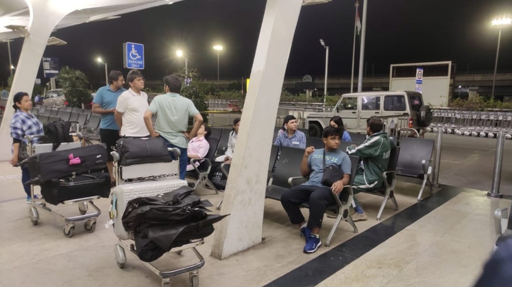 Pak players boycott Chess Olympiad, leave to Pune Pak players boycott Chess Olympiad, leave to Pune