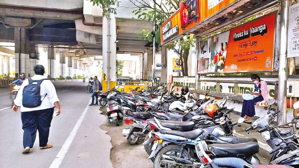Lack of parking space inside Metro stations irks users
