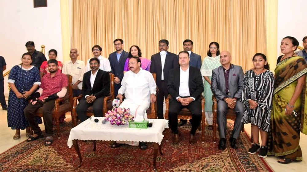 V-P felicitates doctors for performing below elbow hand transplant