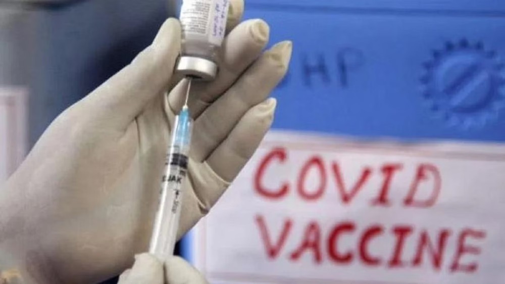 4 cr Indians have not taken single dose of Covid vaccine, LS told