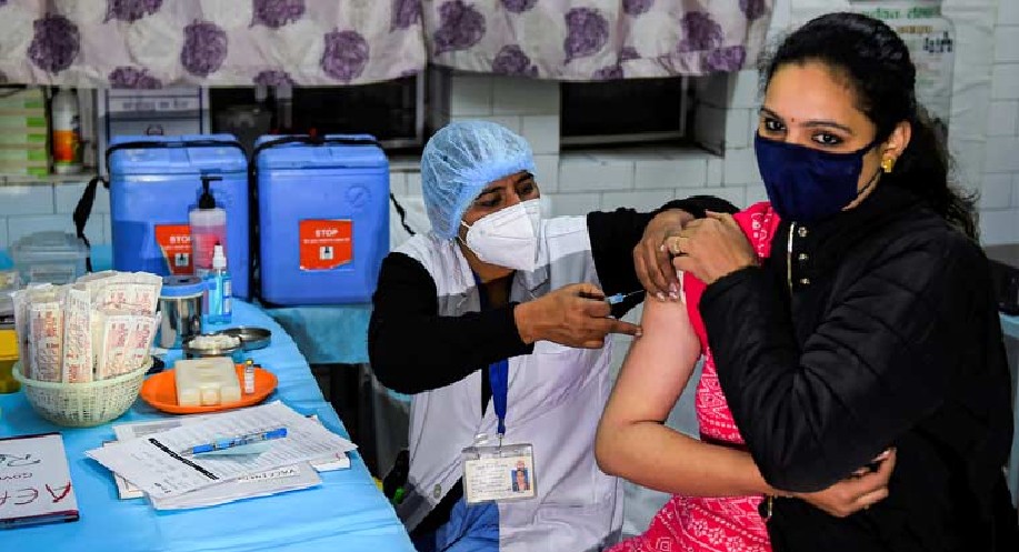 India achieves complete vaccination of 90% of adult population
