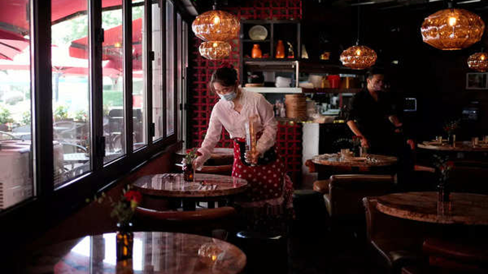 Levying no service charges, say Kolkata restaurant owners