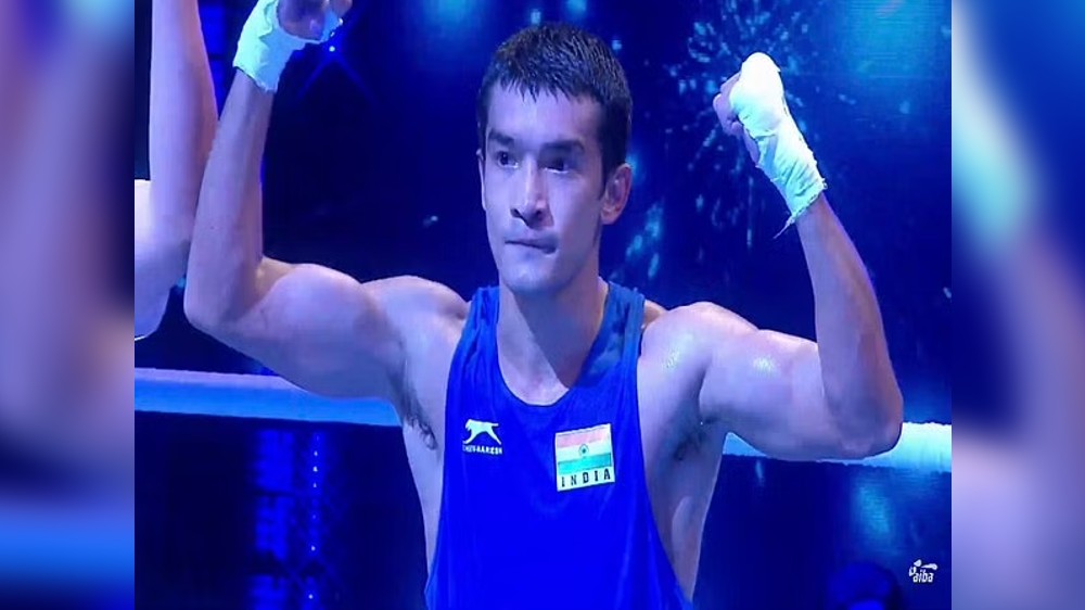 Shiva Thapa beats Paks boxer Suleman Baloch 5-0 in round one