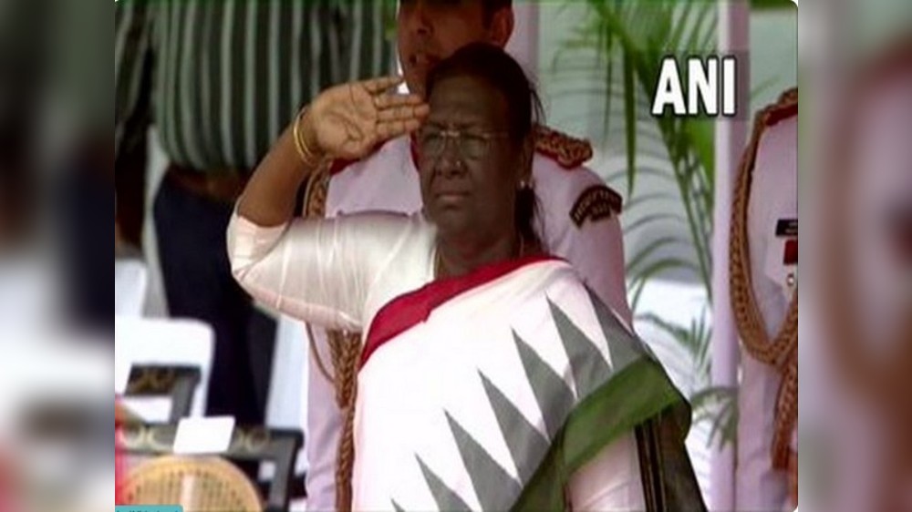 President Murmu pays homage to martyrs on Kargil Vijay Diwas