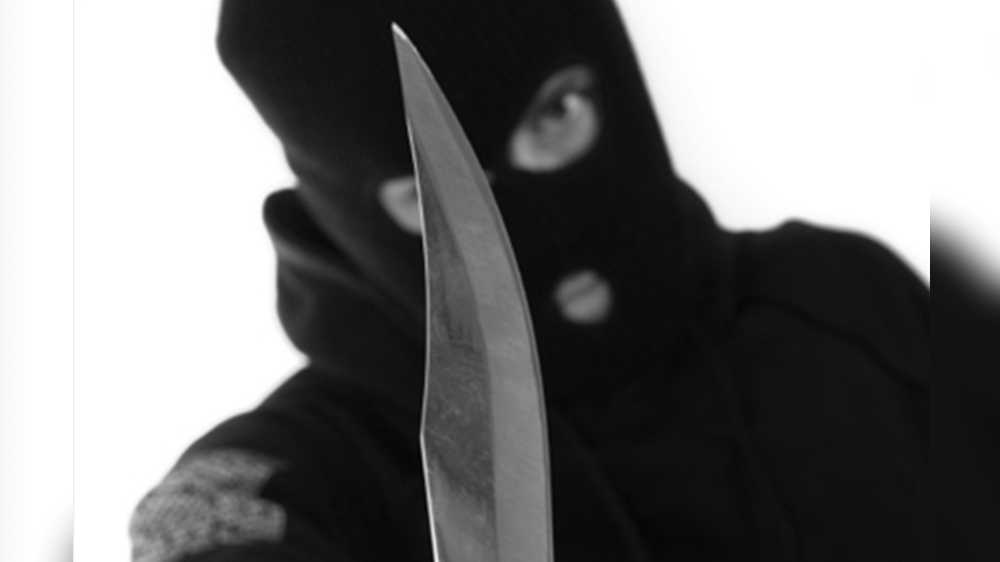 Man breaks into house, robs chain off sleeping woman near Ponneri