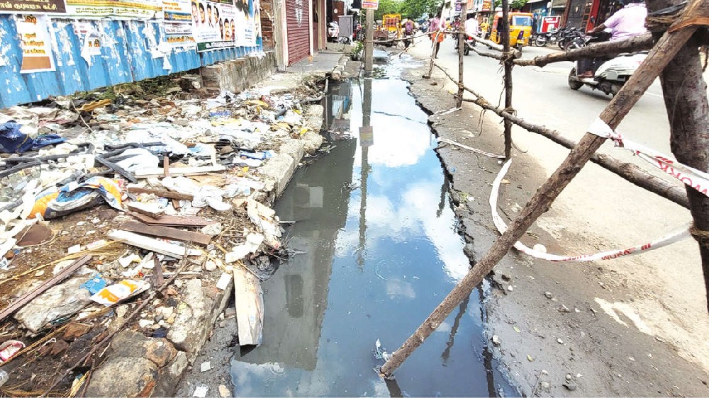 SWD works left midway, irk Pulianthope residents