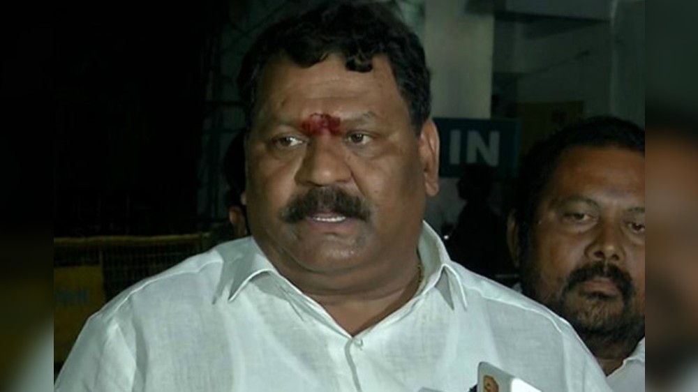 AIADMK workers want both OPS, EPS in party: Sekhar AIADMK workers want both OPS, EPS in party: Sekhar