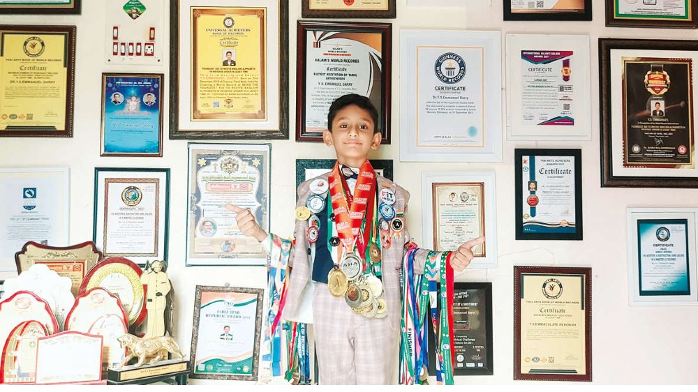 Eight-year-old ‘doctor’ keeps setting world records Eight-year-old ‘doctor’ keeps setting world records