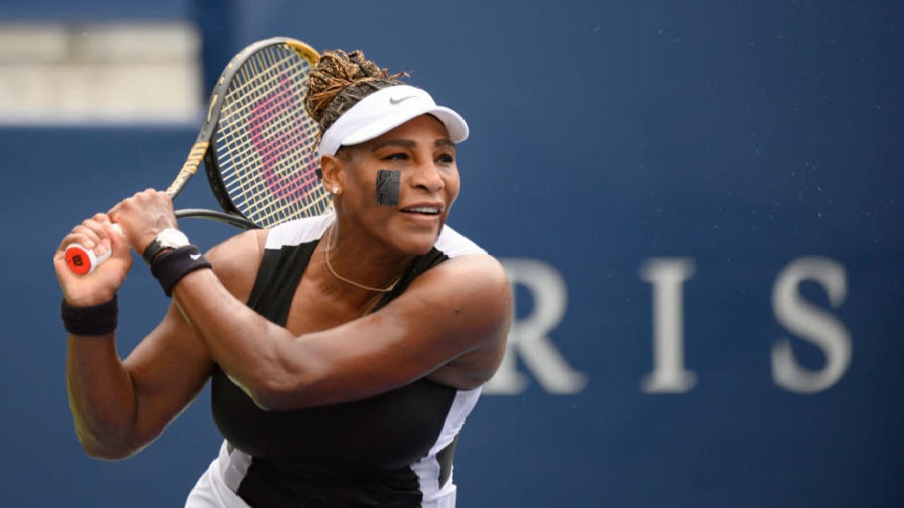 Serena Williams Cincinnati opener pushed back to Tuesday