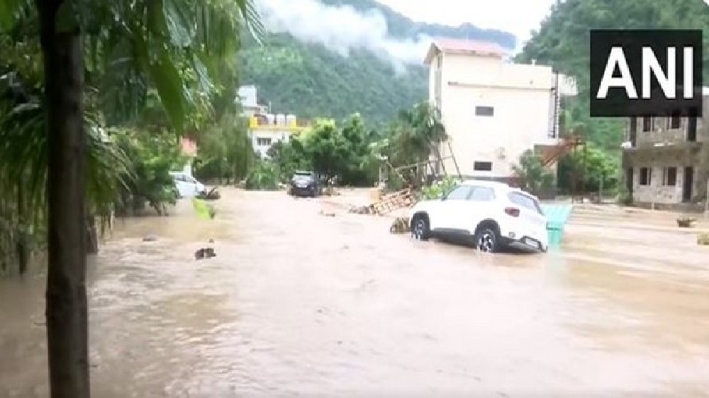 Ukhand cloudburst aftermath: Water flow damages roads in Dehradun