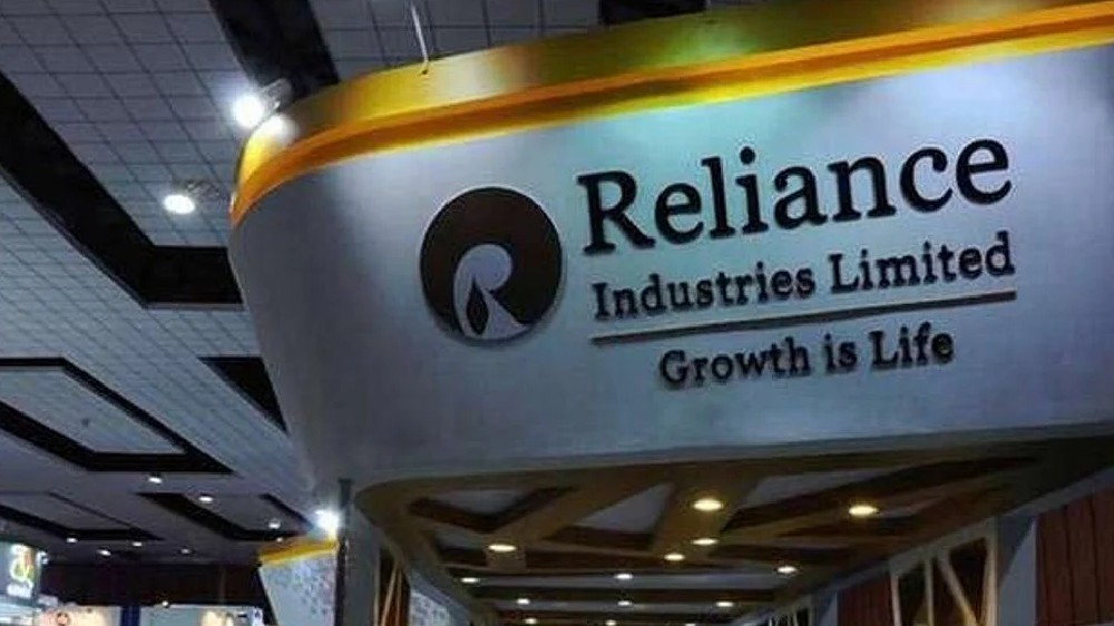 Reliance Infra net loss narrows to Rs 66.11 cr in June quarter