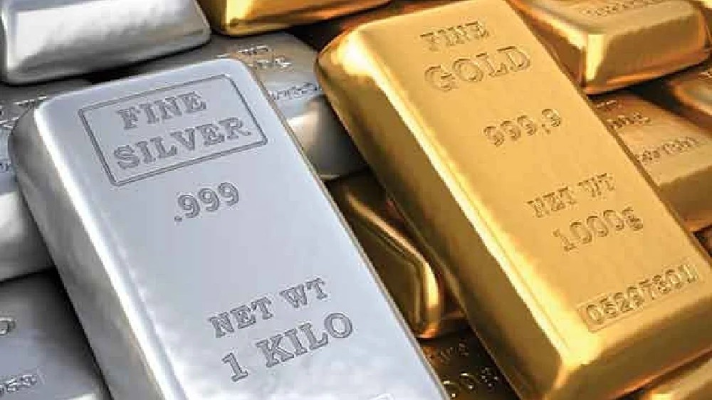 Gold prices fall by Rs 60, silver declines Rs 575 Gold prices fall by Rs 60, silver declines Rs 575
