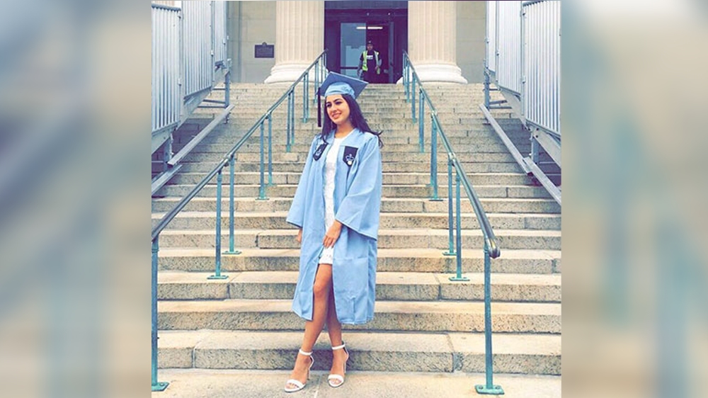 Sara Ali Khan gets nostalgic as she visits her alma mater Sara Ali Khan gets nostalgic as she visits her alma mater