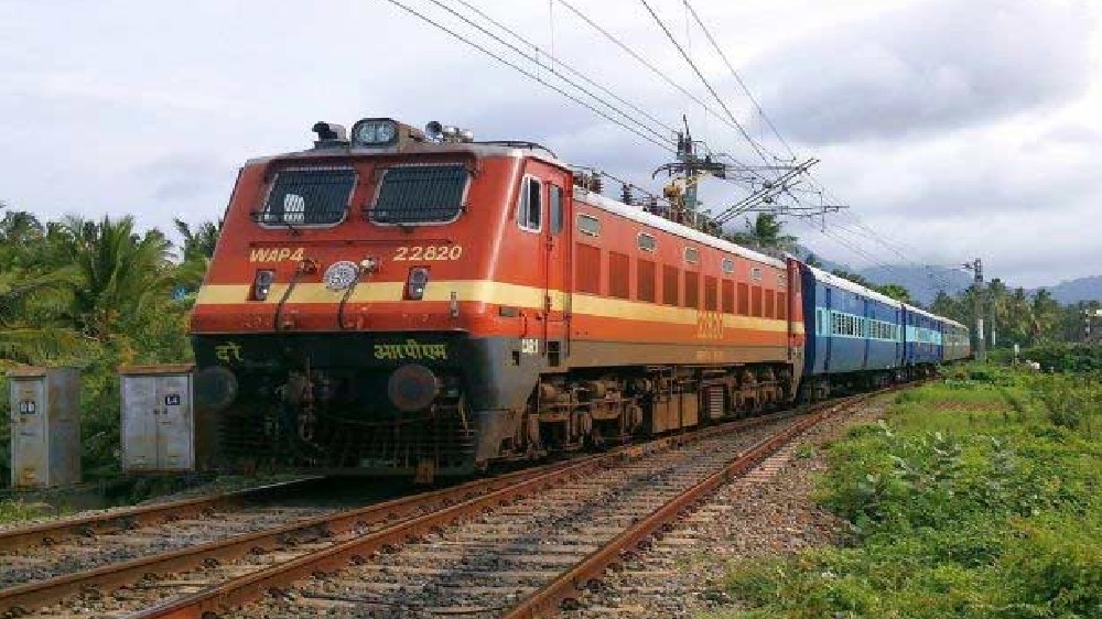 SR gets 857 hand held terminals for onboard ticket checking SR gets 857 hand held terminals for onboard ticket checking