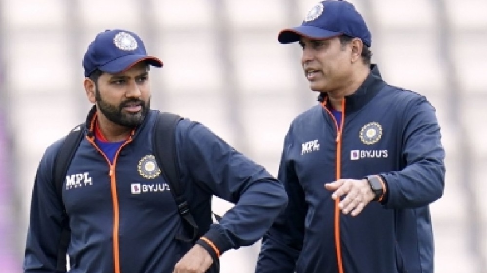 VVS Laxman joins Team India in Dubai for Asia Cup: Report VVS Laxman joins Team India in Dubai for Asia Cup: Report