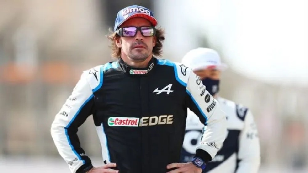 F1 stalwart Fernando Alonso makes big move to Aston Martin